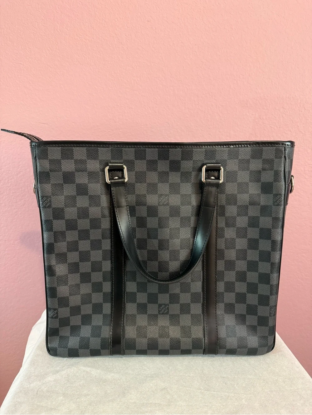 Louis Vuitton Tadao Tote Black/Gray Damier Graphite